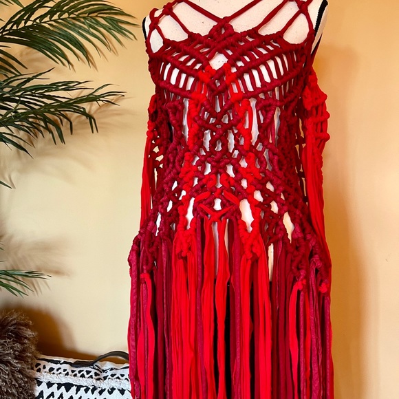 Handmade Macramé Deep Red Dress Cut Out Designer NYFW - Picture 13 of 16